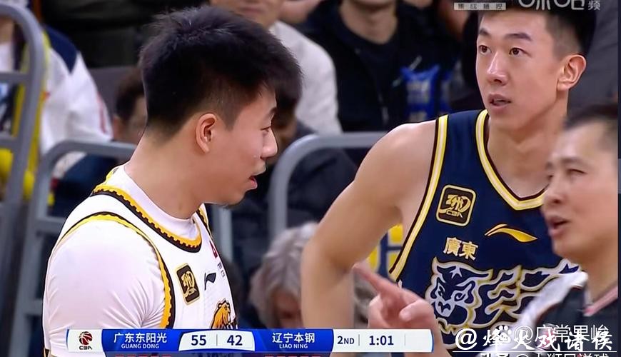 辽宁队惨遭大败?不!辽宁队明显有进步了,上赛季输广东队44分,这赛季输广厦队仅输了32分,表现已经趋于稳定 辽宁队惨遭大败?不!辽宁队明显有进步了,上赛季输广东队44分,这赛季输广厦队仅输了32分,表现已经趋于稳定